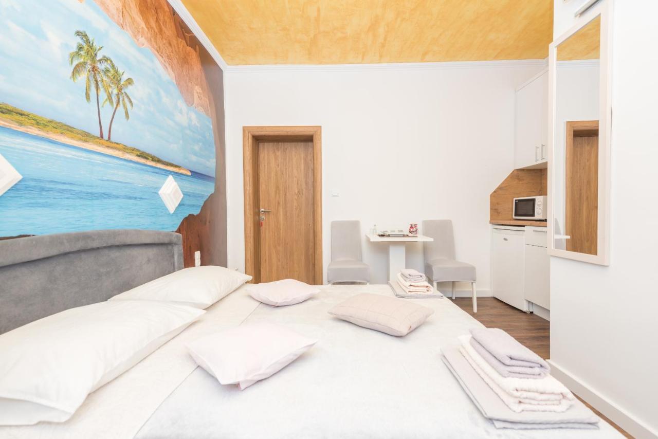 Apartments Song Of Joys Makarska Zewnętrze zdjęcie