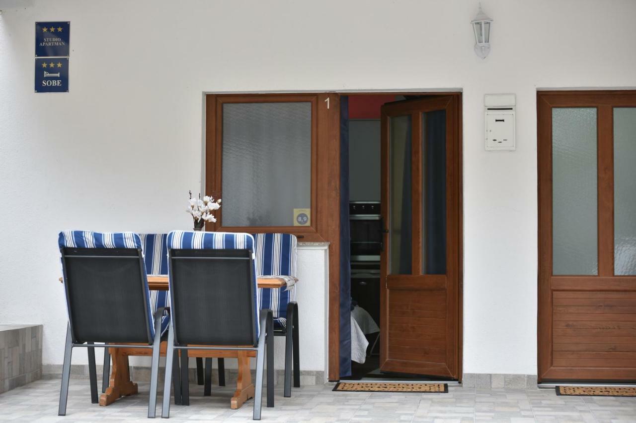 Apartments Song Of Joys Makarska Zewnętrze zdjęcie